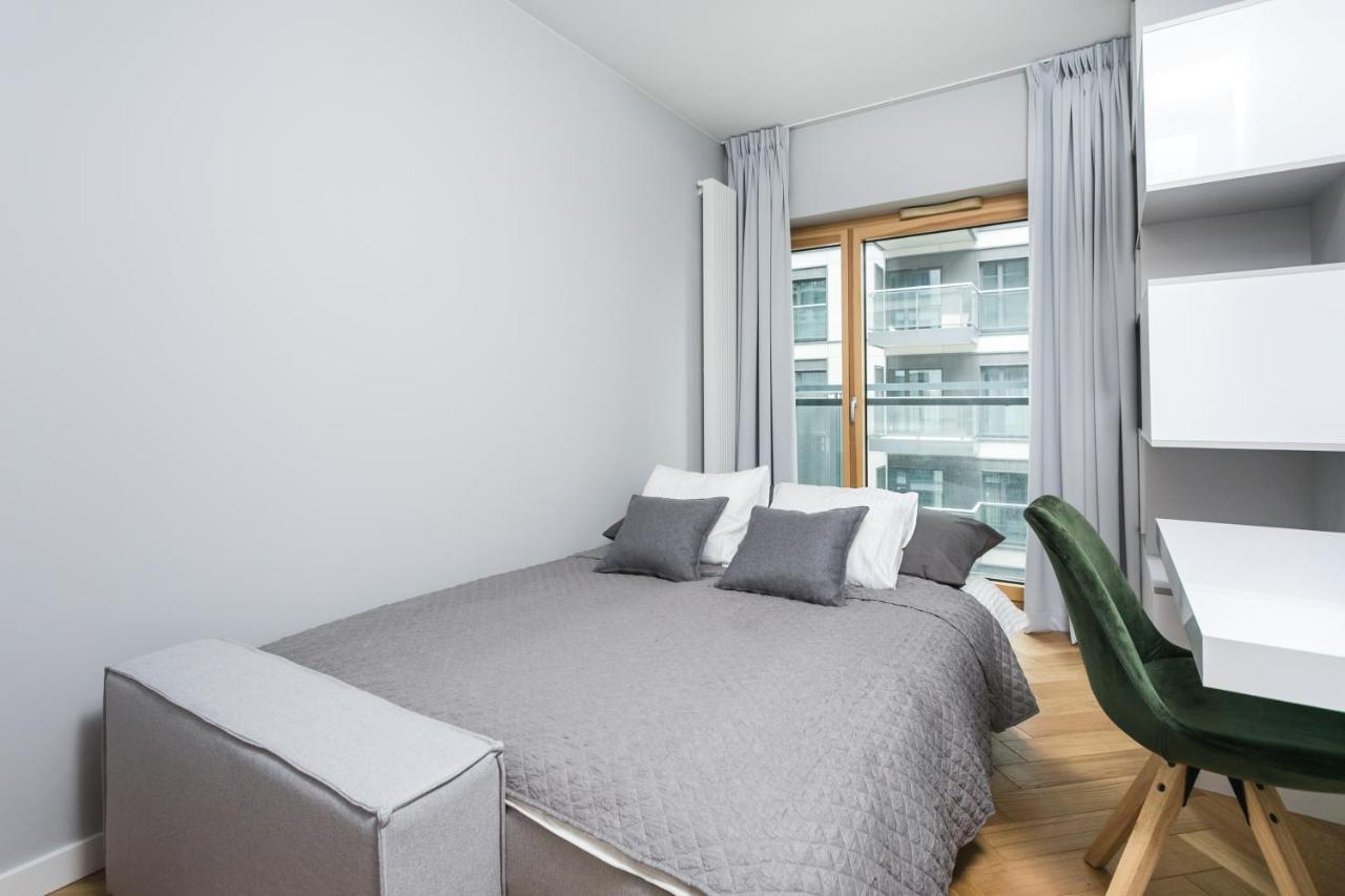 Luxury Apartments Mennica Residence - Golden Apartments - City Center Warschau Buitenkant foto