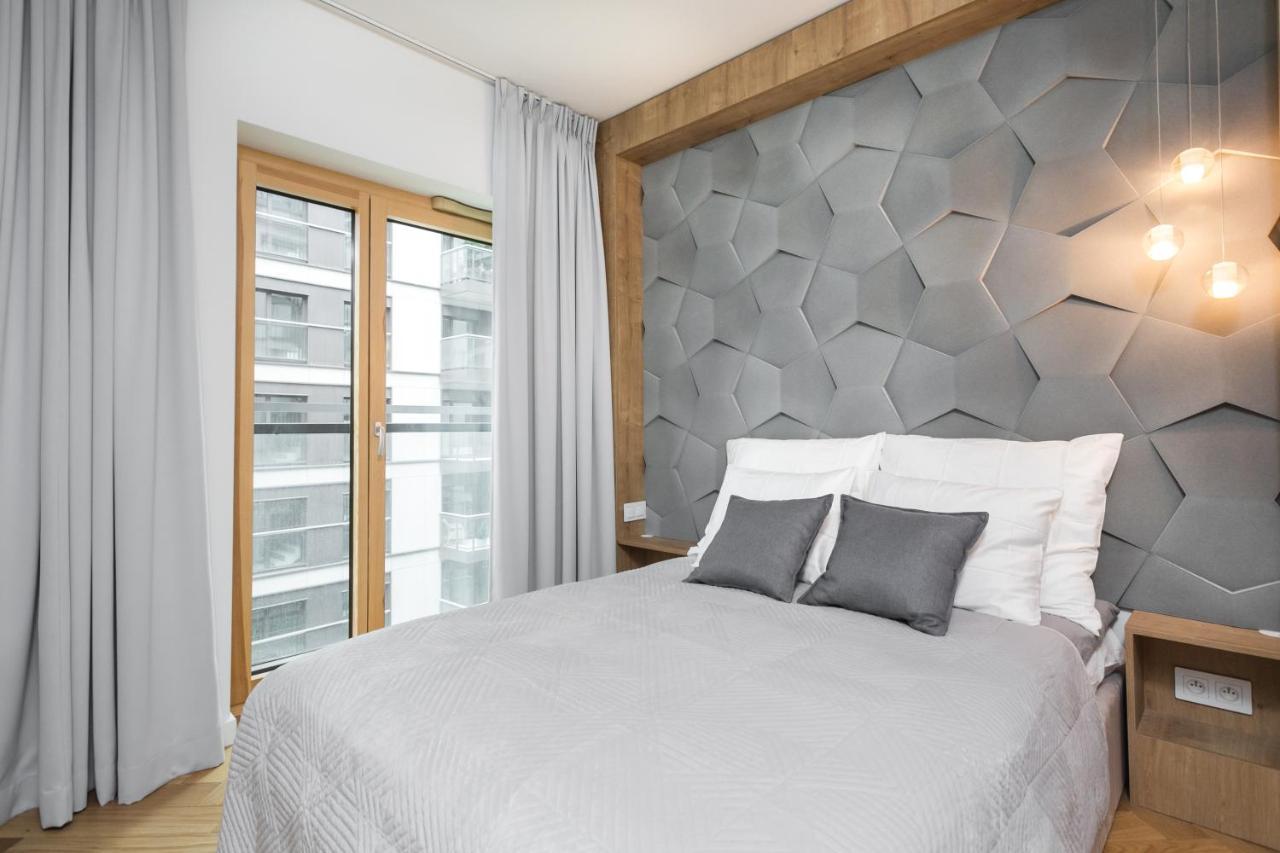 Luxury Apartments Mennica Residence - Golden Apartments - City Center Warschau Buitenkant foto