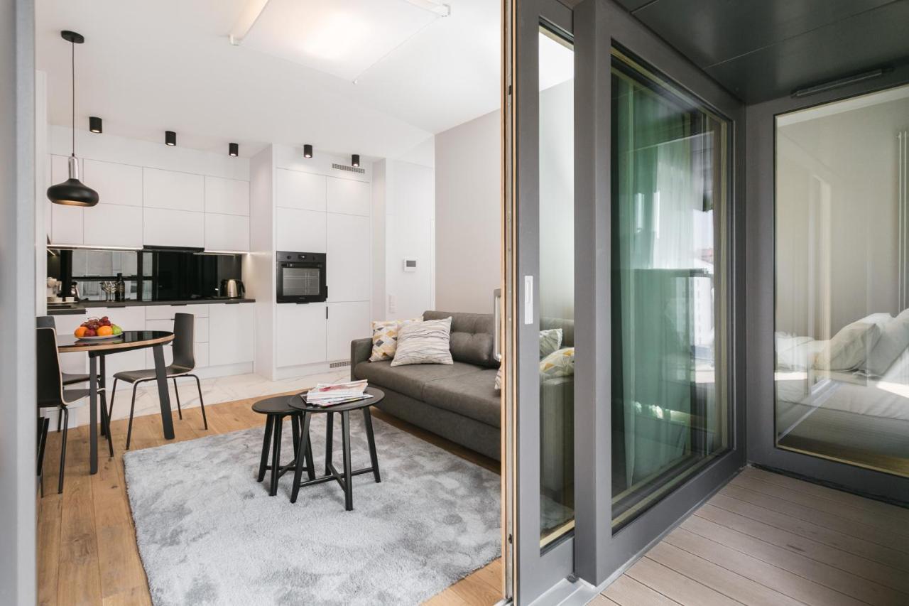 Luxury Apartments Mennica Residence - Golden Apartments - City Center Warschau Buitenkant foto